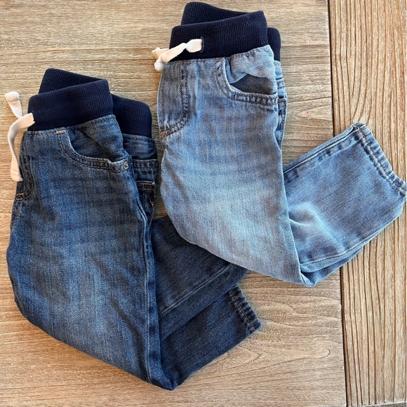 babyGap Pull-On Slim Fit Jeans with Washwell 2 pack dark and medium wash - Picture 1 of 8